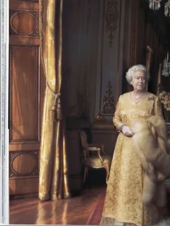 Fotografía*Taschen Her Majesty. A Photographic History 1926-Today