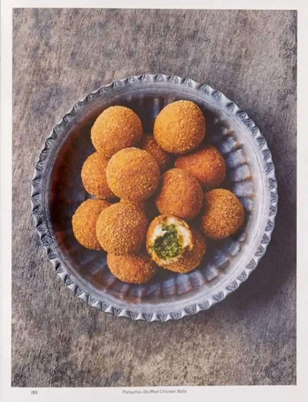 Cocinas Del Mundo*Phaidon The Arabesque Table